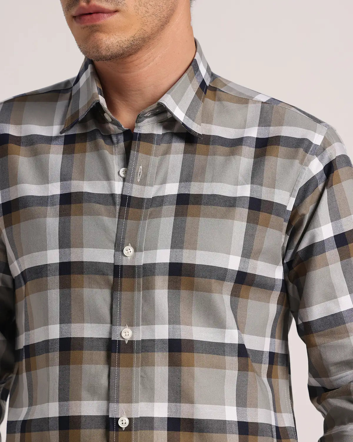 Men Grey Checked Pure Cotton Oxford Shirt