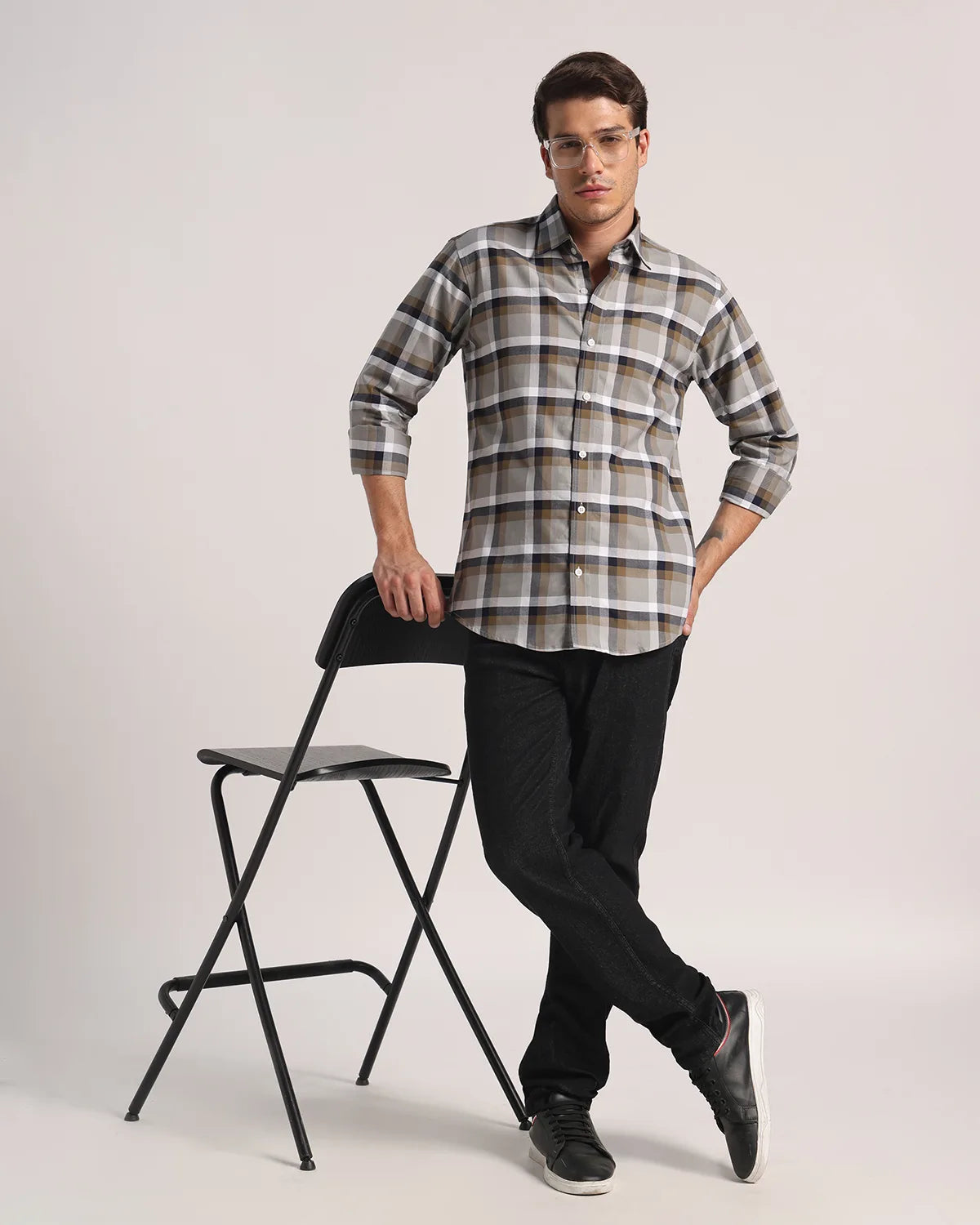 Men Grey Checked Pure Cotton Oxford Shirt